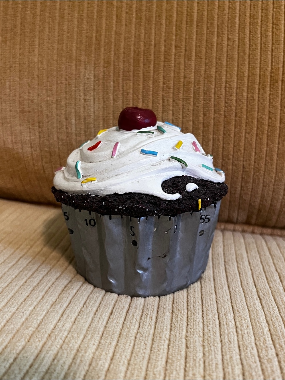 Vintage Boston Warehouse Cupcake Kitchen Timer RARE whimsical baking cake decor